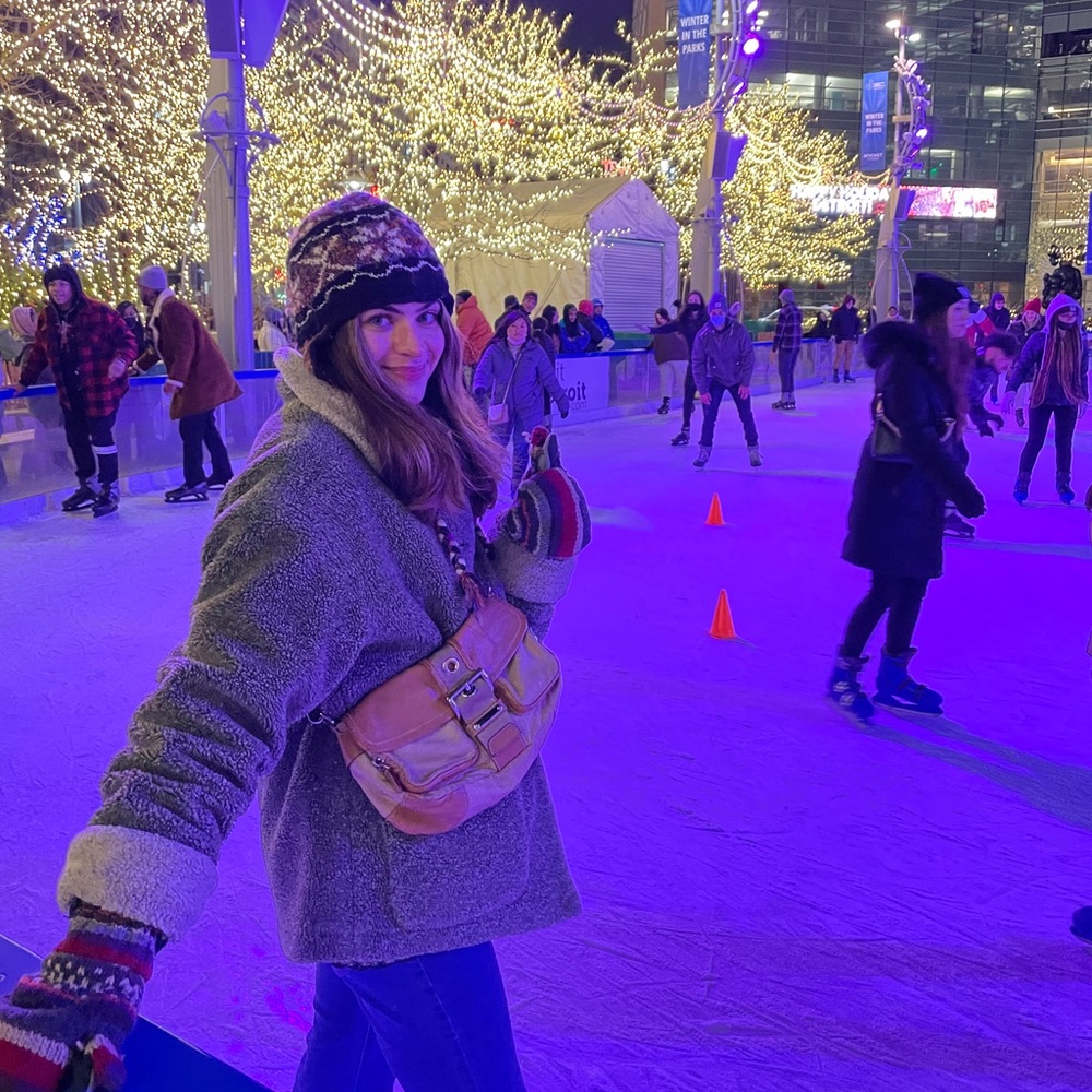 Meet your Posher, Rachel